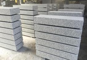 深圳石材廠(chǎng)家大量供應(yīng)花崗巖蘑菇石，助力建筑工程品質(zhì)提升